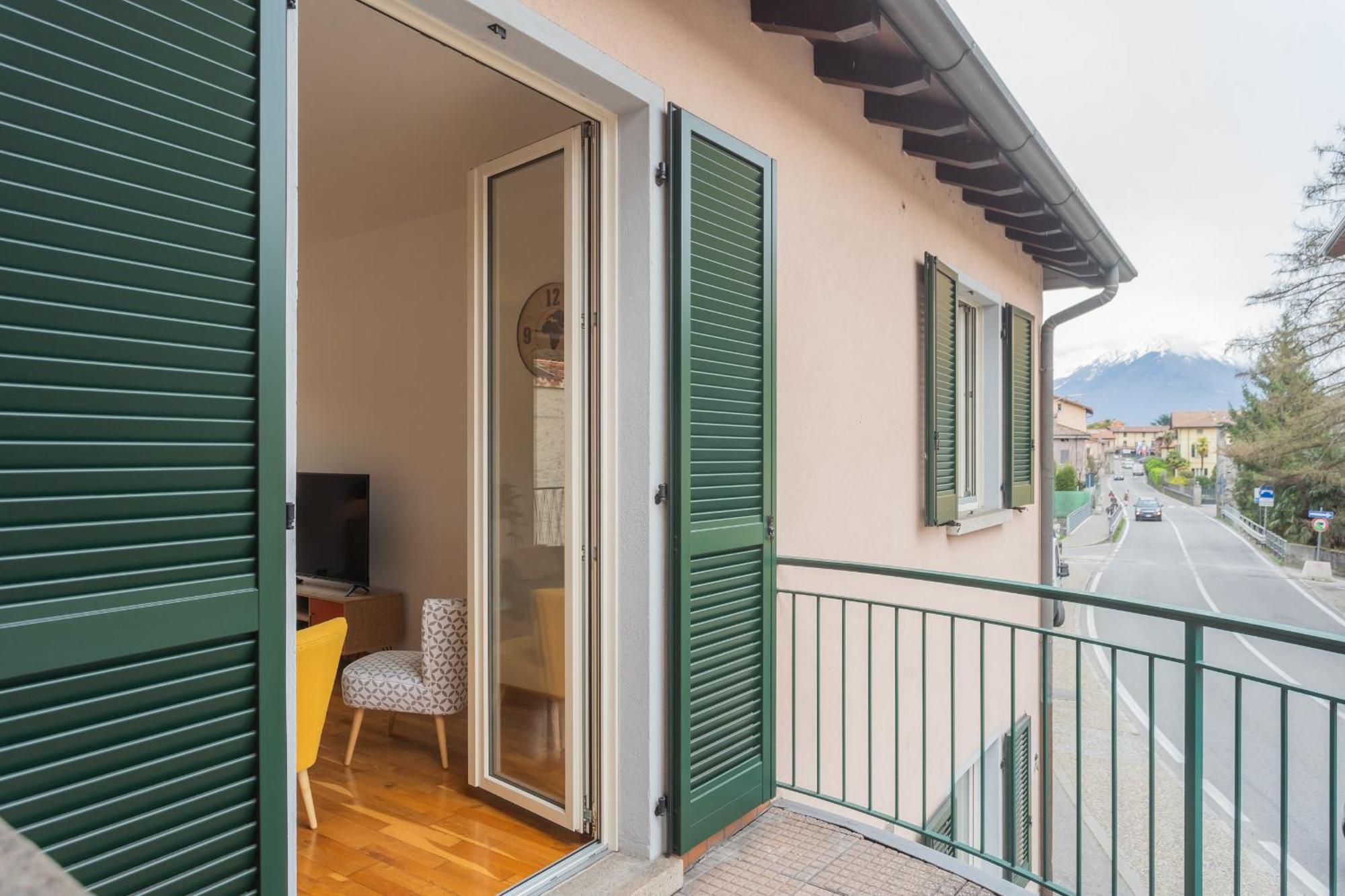 גראבדונה Ponente Balcony & Garden By Rent All Como מראה חיצוני תמונה